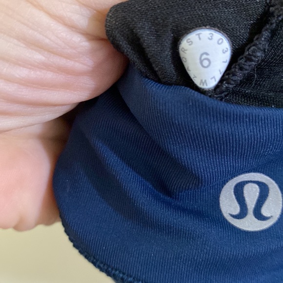 Lululemon Energy Bra Pleat It Size 6 - Picture 8 of 8